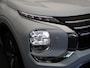 Mitsubishi Outlander 2.4 PHEV Instyle | Trekhaak | Stoelverwarming Voor en Achter | Elektrische Achterklep | Yamaha audio | Panoramadak | Stoelmassage |