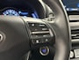 Hyundai Kona Electric EV Comfort 64 kWh 3 Fase Warmtepomp CAMERA CARPLAY NAVI ECC ADAPTIEF CRUISE.