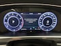 Volkswagen Tiguan 2.0 TSI 4MOTION HIGHLINE NAVIGATIE ADAPTIVE CRUISE CONTROL PANORAMA SCHUIF/KANTELDAK APPLE CARPLAY/ANDROID RIJSTROOKSENSOREN 360 CAMERA TREKHAAK ZEER MOOI !!