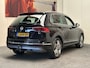 Volkswagen Tiguan 2.0 TSI 4MOTION HIGHLINE NAVIGATIE ADAPTIVE CRUISE CONTROL PANORAMA SCHUIF/KANTELDAK APPLE CARPLAY/ANDROID RIJSTROOKSENSOREN 360 CAMERA TREKHAAK ZEER MOOI !!