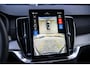 Volvo XC90 2.0 T8 Plug-in hybrid AWD Ultra Dark Exec. Ed. | Adaptieve Cruise Control | Elektr. schuif-\-kanteldak | 360 Camera | Luchtvering | Bowers & Wilkins Premium Audio | Extra getint glas | Gelamineerde ramen | Geventileerde voorstoelen | Stoelverwarming | Stoelmassage | Verwarmd stuurwiel | Google Services | Head-up display | Alcantara hemelbekleding | 22" Lichtmetalen velgen |
