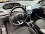 Peugeot 208 1.2 PureTech Signature / bj.2019 / kleur: zwart/ navigatie/airco/sportvelgen/nieuwe distributie/ NAP met 81655 km./etc