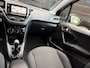 Peugeot 208 1.2 PureTech Signature / bj.2019 / kleur: zwart/ navigatie/airco/sportvelgen/nieuwe distributie/ NAP met 81655 km./etc