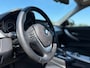 BMW 3-Serie 320i High Executive Automaat / 2e Eigenaar / Bi-Xenon / 18" Velgen / Navi / Clima / Dealer Onderhouden / PDC / Cruise