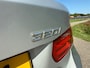 BMW 3-Serie 320i High Executive Automaat / 2e Eigenaar / Bi-Xenon / 18" Velgen / Navi / Clima / Dealer Onderhouden / PDC / Cruise