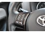 Toyota Yaris 1.0 VVT-i Active // Navigatie // Camera // All season banden