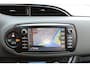 Toyota Yaris 1.0 VVT-i Active // Navigatie // Camera // All season banden