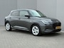 Suzuki Swift 1.2 Select Smart Hybrid / Fabrieksgarantie tot 03-2036 / Navigatie / All season banden / Led Lampen / Stoelverwarming / Airco / DAB Radio / Apple Carplay/Android Auto / Bluetooth / Keyless Entry/Start /