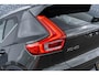 Volvo XC40 2.0 T4 Inscription | Trekhaak | Panoramadak | Achteruitrijcamera | BLIS | Cruise Control Adaptief | Elektrisch Verstelbare Voorstoelen | Navigatie | Apple Carplay | Android Auto | Keyless Entry | LED Koplampen Adaptief