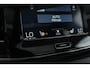 Volvo XC40 2.0 T4 Inscription | Trekhaak | Panoramadak | Achteruitrijcamera | BLIS | Cruise Control Adaptief | Elektrisch Verstelbare Voorstoelen | Navigatie | Apple Carplay | Android Auto | Keyless Entry | LED Koplampen Adaptief