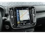 Volvo XC40 2.0 T4 Inscription | Trekhaak | Panoramadak | Achteruitrijcamera | BLIS | Cruise Control Adaptief | Elektrisch Verstelbare Voorstoelen | Navigatie | Apple Carplay | Android Auto | Keyless Entry | LED Koplampen Adaptief