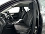 Volvo XC40 T2 Momentum | Park assist | Stoel- en Stuurverwarming | Cruise control | Navigatie