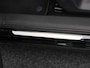 Volkswagen Tiguan 1.5 204 Pk eHybrid R-Line | Black Style | Panoramadak | Adaptive Cruise | Trekhaak | Massage | Camera | CarPlay | 20 Inch| 34.103 Km !!