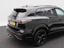 Volkswagen Tiguan 1.5 204 Pk eHybrid R-Line | Black Style | Panoramadak | Adaptive Cruise | Trekhaak | Massage | Camera | CarPlay | 20 Inch| 34.103 Km !!