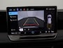 Volkswagen Tiguan 1.5 204 Pk eHybrid R-Line | Black Style | Panoramadak | Adaptive Cruise | Trekhaak | Massage | Camera | CarPlay | 20 Inch| 34.103 Km !!