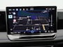 Volkswagen Tiguan 1.5 204 Pk eHybrid R-Line | Black Style | Panoramadak | Adaptive Cruise | Trekhaak | Massage | Camera | CarPlay | 20 Inch| 34.103 Km !!