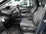 Peugeot 3008 1.2T Automaat Blue Lease Premium | Trekhaak | 19 inch lichtmetalen velgen | Elektrisch bedienbare kofferbakklep | Navigatie | Achteruitrijcamera | Draadloze telefoonlader | Keyless entry en start