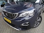 Peugeot 3008 1.2T Automaat Blue Lease Premium | Trekhaak | 19 inch lichtmetalen velgen | Elektrisch bedienbare kofferbakklep | Navigatie | Achteruitrijcamera | Draadloze telefoonlader | Keyless entry en start