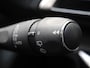Peugeot 3008 1.2T Automaat Blue Lease Premium | Trekhaak | 19 inch lichtmetalen velgen | Elektrisch bedienbare kofferbakklep | Navigatie | Achteruitrijcamera | Draadloze telefoonlader | Keyless entry en start
