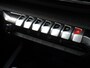 Peugeot 3008 1.2T Automaat Blue Lease Premium | Trekhaak | 19 inch lichtmetalen velgen | Elektrisch bedienbare kofferbakklep | Navigatie | Achteruitrijcamera | Draadloze telefoonlader | Keyless entry en start