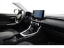 Toyota RAV4 2.5 Hybrid AWD Executive | Leder | Stoel-/stuurverwarming | Dodehoek detectie | Verwarmbare voorruit | Apple Carplay / Android Auto | Adaptive Cruise | Parkeersensoren voor/achter | Camera | Full LED | Keyless | 18 inch
