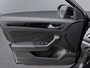 Volkswagen T-Roc 1.5 TSI 150pk R-Line Black Style DSG Automaat Panoramadak / App-connect / 19"LM velgen / Digital Cockpit Pro HAL