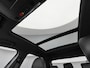 Volkswagen T-Roc 1.5 TSI 150pk R-Line Black Style DSG Automaat Panoramadak / App-connect / 19"LM velgen / Digital Cockpit Pro HAL
