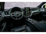 Volvo XC60 2.0 T8 Plug-in hybrid AWD Ultra Dark Exec. Ed. | Google | Long Range | Panoramadak | Bowers & Wilkins Audio | Massagefunctie | Keyless | Luchtvering | Stoelverwarming & Ventilatie | Head-Up Display | Getint Glas | Elek. Achterklep | Stuurverwarming | Memory | LED Koplampen | 22" LM