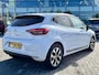 Renault Clio 1.0 TCe 90 Evolution | Lichtmetaal | Parkeersensoren | Dodehoek | Navigatie | Airco | Cruise Control | Chrome Pakket | Elektrische Ramen | Getint Glas | NL Auto | BTW Auto | Apple CarPlay/Android Auto
