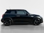 MINI Cooper 3-Deurs 1.5 | Automaat | John Cooper Works | Navigatie | Parkeersensoren | Stoelverwarming | Cruise & Climate Control | Dealer Onderhouden | 12 Maanden BOVAG Garantie
