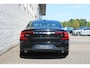 Volvo S90 T4 Automaat Momentum+ | Dealeronderhouden | Pilot Assist & Adaptive Cruise Control | Dodehoekdetectie met correctie | Parkeersensoren voor & achter | Apple Carplay & Android Auto | Lederen bekleding | Rijstrookdetectie met correctie | Voorstoelen verwarmd | Verkeersbord detectie | uitwijk assistent |