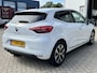 Renault Clio 1.0 TCe 90 Evolution | Lichtmetaal | Parkeersensoren | Dodehoek | Navigatie | Airco | Cruise Control | Chrome Pakket | Elektrische Ramen | Getint Glas | NL Auto | BTW Auto | Apple CarPlay/Android Auto