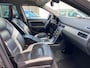 Volvo V70 2.5FT R-Design 230PK LEER / XENON / TREKHAAK / PDC