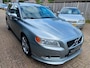 Volvo V70 2.5FT R-Design 230PK LEER / XENON / TREKHAAK / PDC