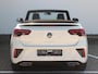 Volkswagen T-Roc Cabrio R-line | Stoel & Stuurverwarming | Adaptive Cruise Control | Camera | Side Assist | App-Connect | Navigatie |