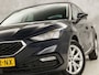SEAT Leon 1.0 eTSI Intense Sport Automaat (VIRTUAL COCKPIT, APPLE CARPLAY, GROOT NAVI, CAMERA, SPORTSTOELEN, KEYLESS, ADAPTIVE CRUISE, NIEUWSTAAT)