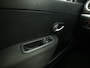 Renault Clio Estate 1.2 TCE Collection (AIRCO, ELEK RAMEN, CRUISE, SPORTSTOELEN, GETINT GLAS, LM VELGEN, NIEUWSTAAT)