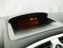 Renault Clio Estate 1.2 TCE Collection (AIRCO, ELEK RAMEN, CRUISE, SPORTSTOELEN, GETINT GLAS, LM VELGEN, NIEUWSTAAT)