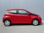 Toyota Aygo 1.0 VVT-i x-play - 4drs - Automaat - Camera