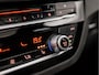 BMW X3 xDrive20i M Sport High Executive (PANORAMADAK, M PAKKET, GROOT NAVI, BRUIN LEDER, STOELVERWARMING, SPORTSTOELEN, CAMERA, ELEK ACHTERKLEP, SFEERVERLICHTING, NIEUWSTAAT)