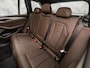 BMW X3 xDrive20i M Sport High Executive (PANORAMADAK, M PAKKET, GROOT NAVI, BRUIN LEDER, STOELVERWARMING, SPORTSTOELEN, CAMERA, ELEK ACHTERKLEP, SFEERVERLICHTING, NIEUWSTAAT)