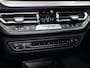 BMW 1-Serie 118i Executive 50 Jahre Editie M Sport Panoramadak 300