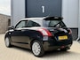 Suzuki Swift 1.2 Bandit EASSS *Origneel NL!* Stoelverwarming / Navigatie / Cruise Control / Airco / 16"LMV