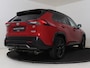Toyota RAV4 2.5 Plug-in Hybrid AWD GR SPORT | BTW Voertuig | Dealer onderhouden | Trekhaak | Panorama schuif/kanteldak | JBL | 360 Camera+Camera binnenspiegel | Stoel+stuurverwarming+achterbank | Dodehoek detectie | Memory Seat |