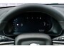 Volvo EX40 Single Motor Extended Range Ultra Black Ed. 82 kWh | Black Edition | Europa | Schuif-/Kanteldak | Harman Kardon Audio | Adaptieve Cruise Control | Stuur-/Stoelverwarming V+A | Warmtepomp | Getint Glas |