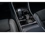 Volvo EX40 Single Motor Extended Range Ultra Black Ed. 82 kWh | Black Edition | Europa | Schuif-/Kanteldak | Harman Kardon Audio | Adaptieve Cruise Control | Stuur-/Stoelverwarming V+A | Warmtepomp | Getint Glas |