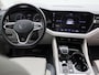 Volkswagen Touareg 3.0 TSi eHybrid 4MOTION Elegance 381 PK| Dealeronderhouden | Luchtvering | Panoramadak | Leder | Navigatie | 360 Camera | Stoelverwarming