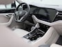 Volkswagen Touareg 3.0 TSi eHybrid 4MOTION Elegance 381 PK| Dealeronderhouden | Luchtvering | Panoramadak | Leder | Navigatie | 360 Camera | Stoelverwarming