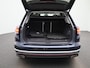Volkswagen Touareg 3.0 TSi eHybrid 4MOTION Elegance 381 PK| Dealeronderhouden | Luchtvering | Panoramadak | Leder | Navigatie | 360 Camera | Stoelverwarming