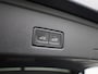 Volkswagen Touareg 3.0 TSi eHybrid 4MOTION Elegance 381 PK| Dealeronderhouden | Luchtvering | Panoramadak | Leder | Navigatie | 360 Camera | Stoelverwarming
